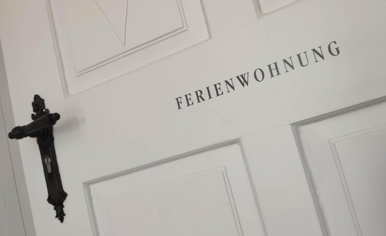 Komfort-Ferienwohnung "Zur Schmiedebruecke" Grossschonau Bagian luar foto